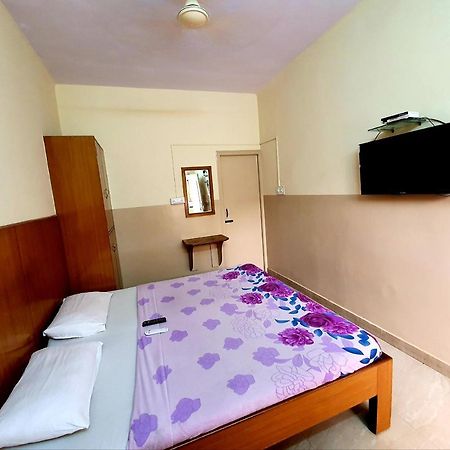 Veekay Residency Hotel Bengaluru Kültér fotó